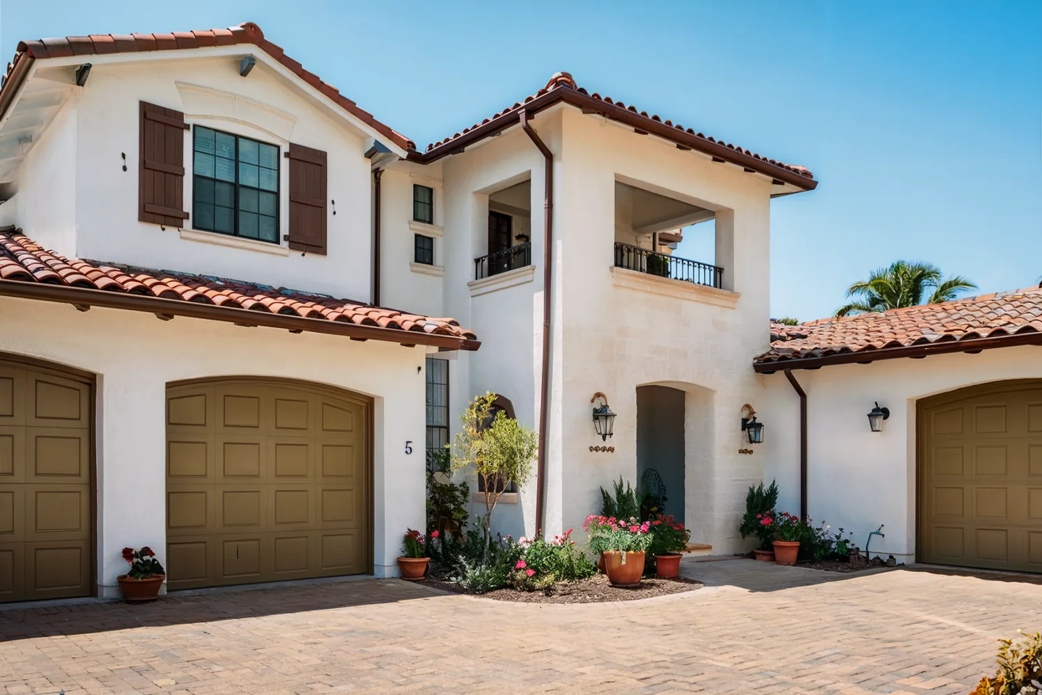 Remodeled Burbank home interior built by a Burbank general contractor